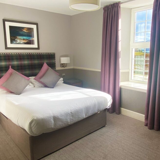 Deluxe-Double-or-Twin-Sea-view-Room-3-1a9967ba-1920w